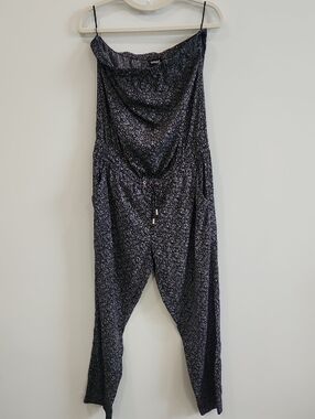 Express Strapless Black And White Jumpsuit With Gold And Pockets